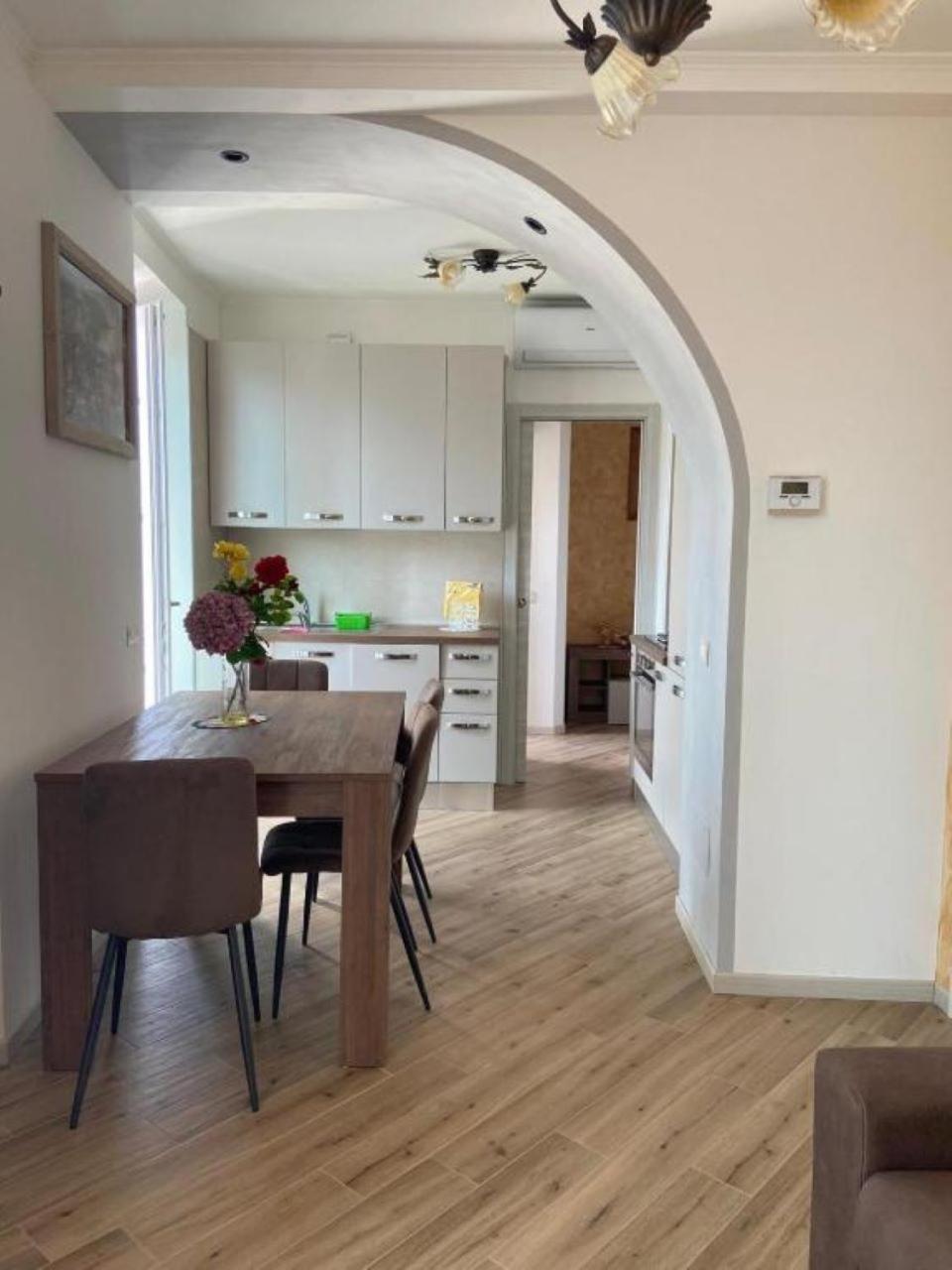 Casa Pina Lägenhet Gravedona Exteriör bild